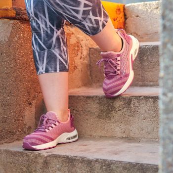 Félcipők-Bakancsok